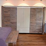 Kleiderschrank Asteiche